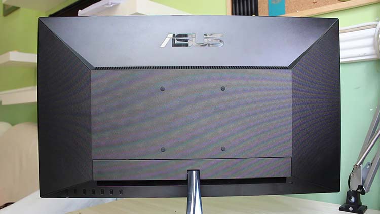 vlcsnap-2015-04-10-21h18m23s209