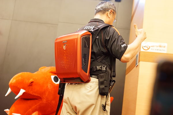 MSI-Sanal-Gerçekli-İçin-Sırt Çantası-Bilgisayarını-Geliştiriyor-